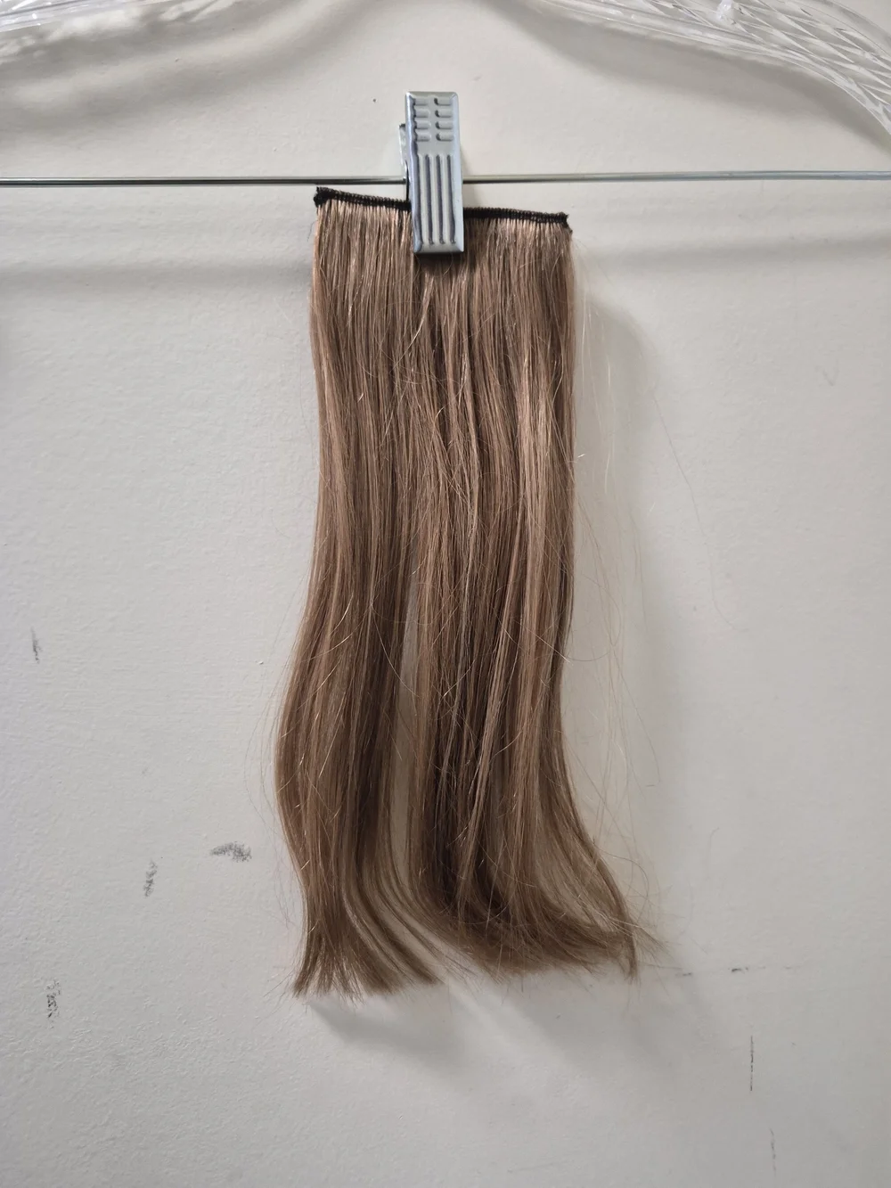 Human hair Clip-In Hair Extension - Light Brown